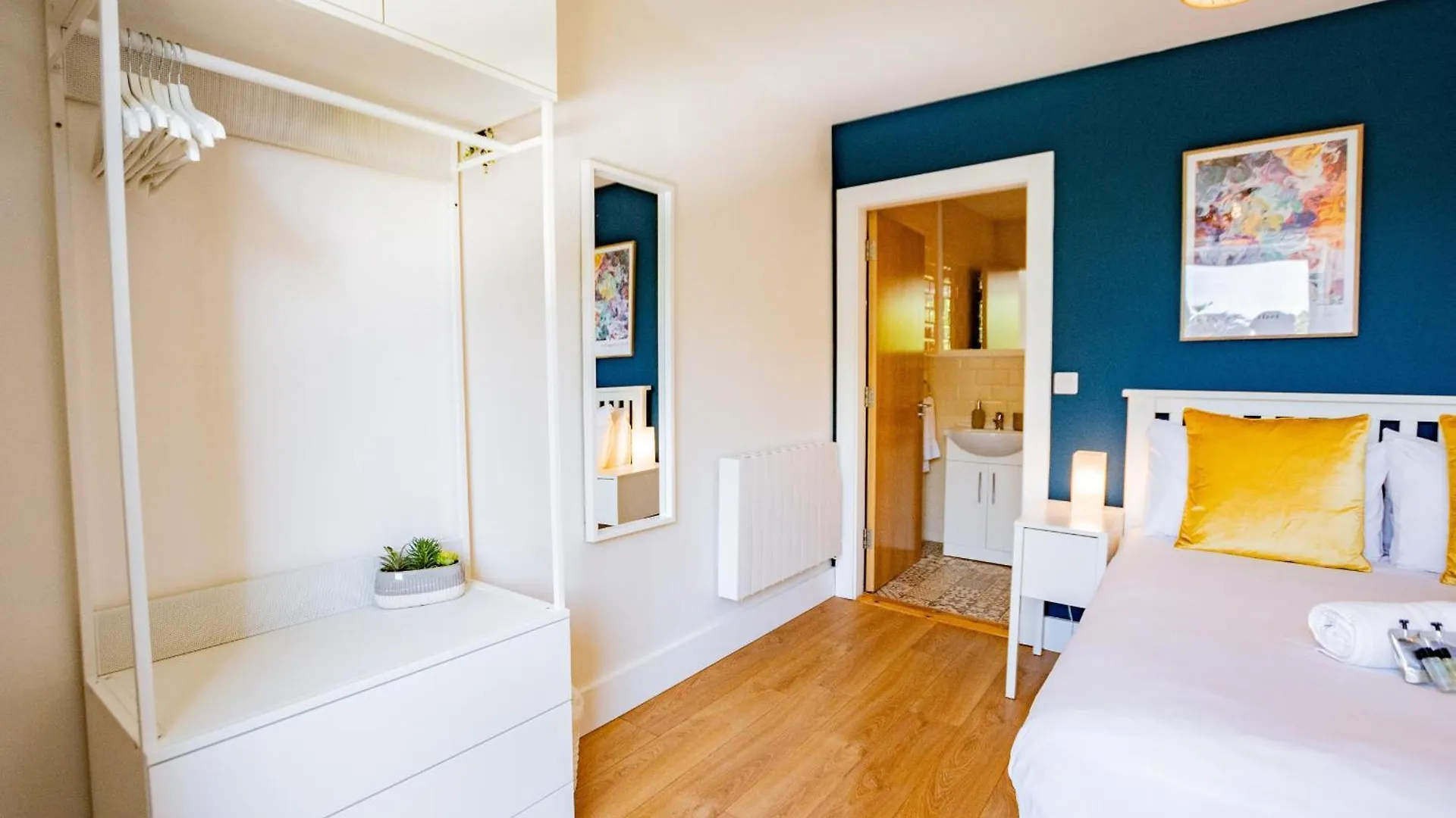 Eyre View Suite - 1 Galway